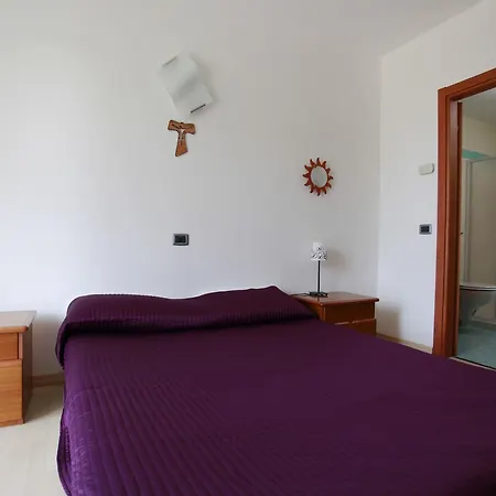 Maggiore - Italia Apartmanhotel Maccagno
