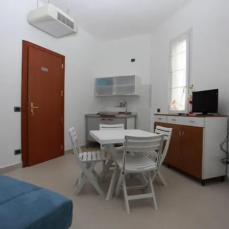 Apartmanhotel Maggiore - Italia Maccagno
